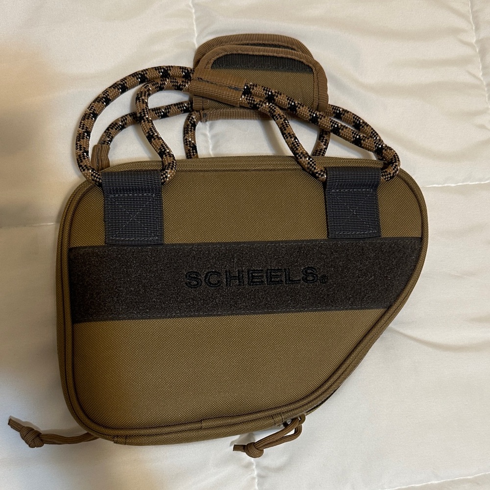 Scheels Tan Men's Handgu.. case (used once) in a great collection:)